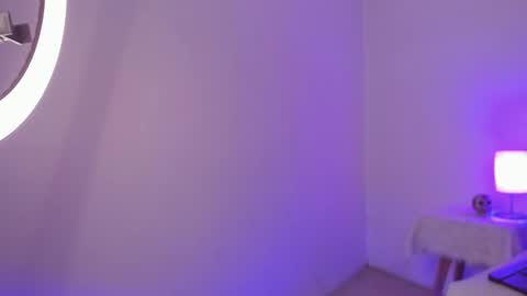 Snapshot of nyx_nayla chatting on 11, 1, 2025   online show from 11, 1, 2025