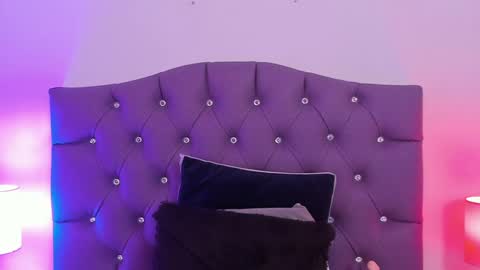 Snapshot of nyx_nayla chatting on 17, 1, 2025   online show from 17, 1, 2025