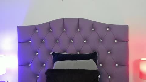 Snapshot of nyx_nayla chatting on 23, 1, 2025   online show from 23, 1, 2025