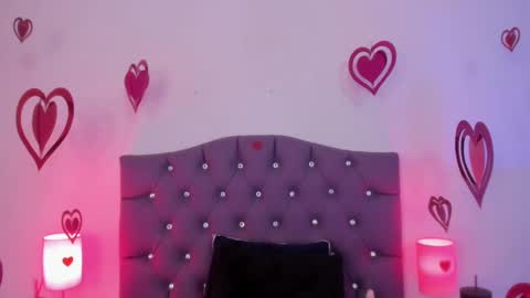 Snapshot of nyx_nayla chatting on 20, 2, 2025   online show from 20, 2, 2025