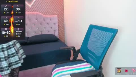 Nyx Moon  Schedule 1500 - 2200 online show from 21, 3, 2026