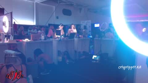 Snapshot of o0pepper0o chatting on 2, 2, 2025 Pepper online show from 2, 2, 2025