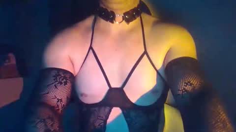 Snapshot of obscuraboy chatting on 7, 6, 2026 Doxy online show from 7, 6, 2026