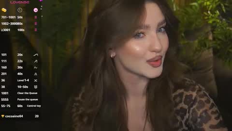 Snapshot of oceaneyessss_ chatting on 9, 10, 2025 Kristina online show from 9, 10, 2025