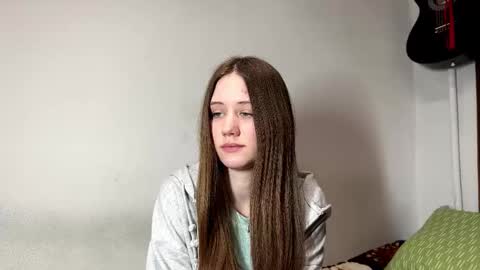 Mia online show from 9, 3, 2026