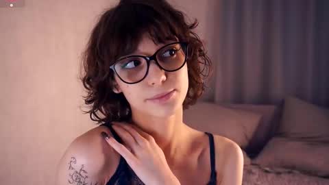 Thea online show from 25, 11, 2025