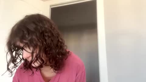 Snapshot of odettehatt chatting on 6, 8, 2026 Thea online show from 6, 8, 2026