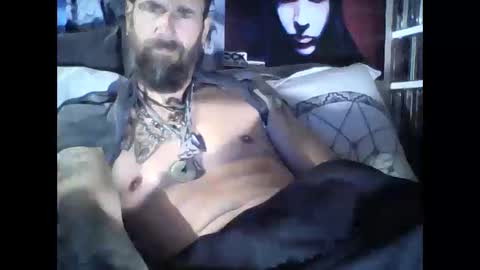 oedipe666cam online show from 12, 12, 2024