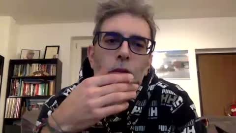 Snapshot of oggs48 chatting on 25, 12, 2024 oggs48 online show from 25, 12, 2024