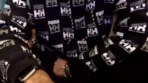 Snapshot of oggs48 chatting on 13, 11, 2025 oggs48 online show from 13, 11, 2025