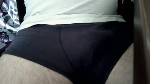 Snapshot of ogsircumsalot chatting on 19, 11, 2025 Archie online show from 19, 11, 2025