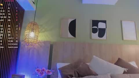 Holly online show from 11, 7, 2026