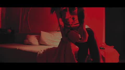 your dear Lilith Chapman online show from 18, 12, 2024