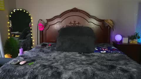 Snapshot of oh_lovely_girl chatting on 24, 5, 2026 Gray online show from 24, 5, 2026