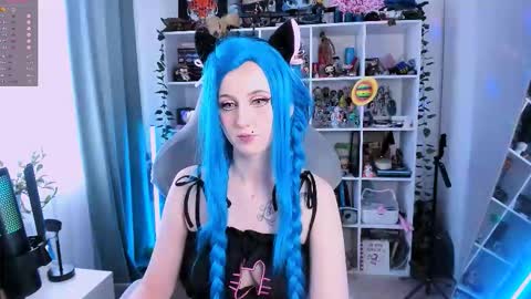 Snapshot of ohclementinee chatting on 24, 11, 2025 Clementine Clem online show from 24, 11, 2025