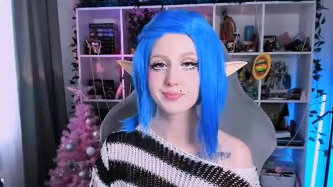 Snapshot of ohclementinee chatting on 16, 12, 2025 Clementine Clem online show from 16, 12, 2025