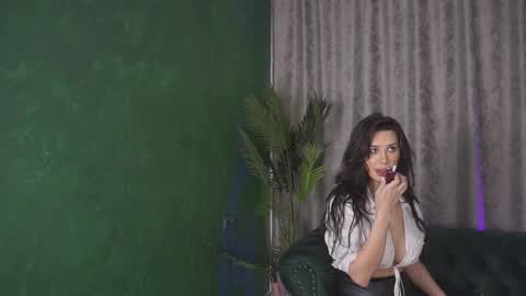 Julia online show from 10, 2, 2025