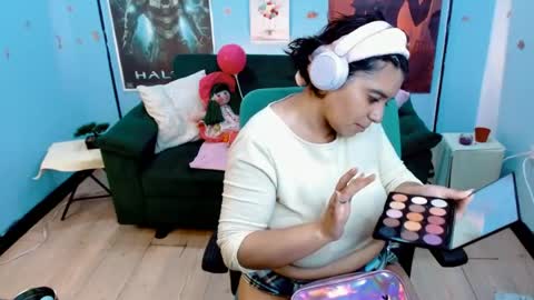 ohmysqueak online show from 11, 5, 2026