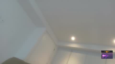 Lyz  online show from 15, 2, 2026