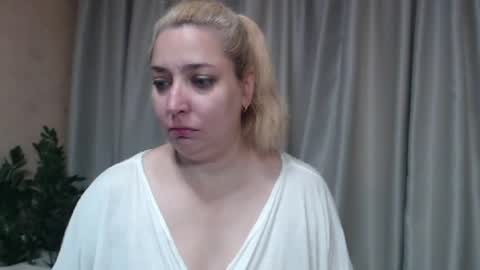 Snapshot of ohsweetiren chatting on 21, 7, 2026 Iren online show from 21, 7, 2026