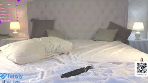 Snapshot of ohyumiyes chatting on 19, 2, 2025 Yumi online show from 19, 2, 2025