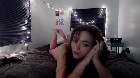Alley asian bratty online show from 14, 9, 2025