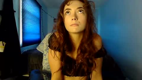 Alley asian bratty online show from 14, 9, 2025