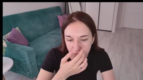 Ola queen online show from 3, 8, 2026