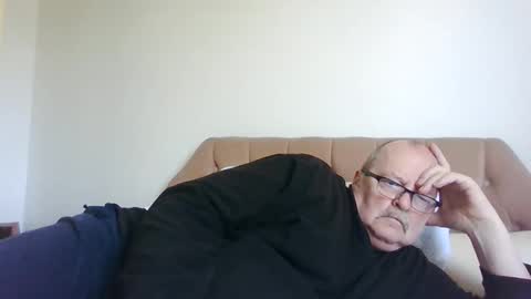 Snapshot of old_fkrr_ chatting on 8, 5, 2026 old_fkrr_ online show from 8, 5, 2026