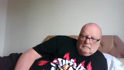 Snapshot of old_fkrr_ chatting on 27, 5, 2026 old_fkrr_ online show from 27, 5, 2026
