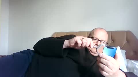 Snapshot of old_fkrr_ chatting on 10, 6, 2026 old_fkrr_ online show from 10, 6, 2026