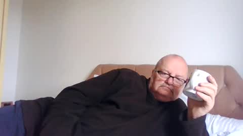 Snapshot of old_fkrr_ chatting on 12, 6, 2026 old_fkrr_ online show from 12, 6, 2026