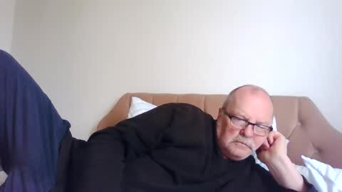 Snapshot of old_fkrr_ chatting on 15, 6, 2026 old_fkrr_ online show from 15, 6, 2026