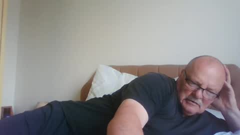 Snapshot of old_fkrr_ chatting on 11, 7, 2026 old_fkrr_ online show from 11, 7, 2026