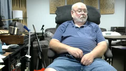 old_guy111 online show from 25, 9, 2025