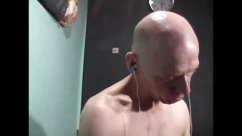 oldbuthorny62 online show from 24, 2, 2025