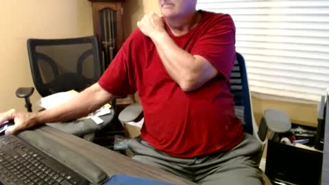 Snapshot of olderandwiser chatting on 27, 6, 2026 Older and Wiser online show from 27, 6, 2026