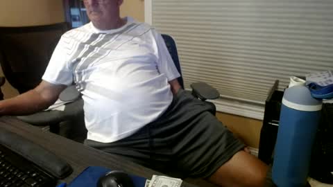 Snapshot of olderandwiser chatting on 9, 7, 2026 Older and Wiser online show from 9, 7, 2026