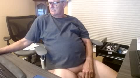 Snapshot of olderandwiser chatting on 12, 7, 2026 Older and Wiser online show from 12, 7, 2026