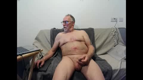 oldercock1411 online show from 25, 11, 2025