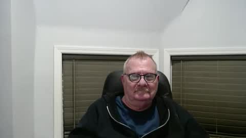 Snapshot of oldguybigd chatting on 15, 4, 2026 oldguybigd online show from 15, 4, 2026