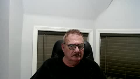 Snapshot of oldguybigd chatting on 3, 7, 2026 oldguybigd online show from 3, 7, 2026