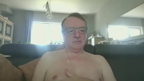 oldtimer160162493 online show from 1, 5, 2026