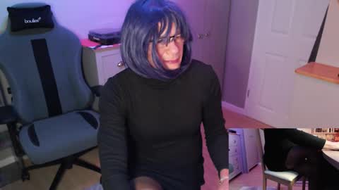 Snapshot of oldveteranuk chatting on 19, 12, 2025 oldveteranuk online show from 19, 12, 2025