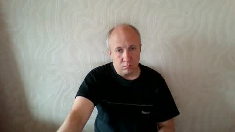 Snapshot of oleg365 chatting on 15, 10, 2025 figaro online show from 15, 10, 2025