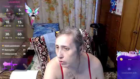 Snapshot of olguscha chatting on 17, 12, 2025 Olguscha online show from 17, 12, 2025