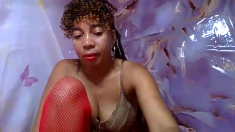 Snapshot of olinaa chatting on 10, 6, 2026 olinaa online show from 10, 6, 2026