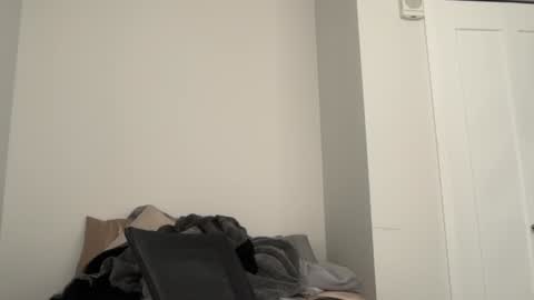 Oliver Beck online show from 7, 1, 2025