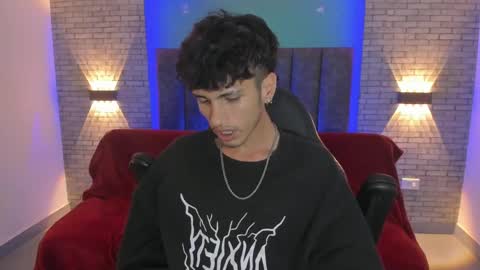 Oliver fast online show from 4, 12, 2024