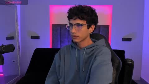 Oliver fast online show from 5, 2, 2025